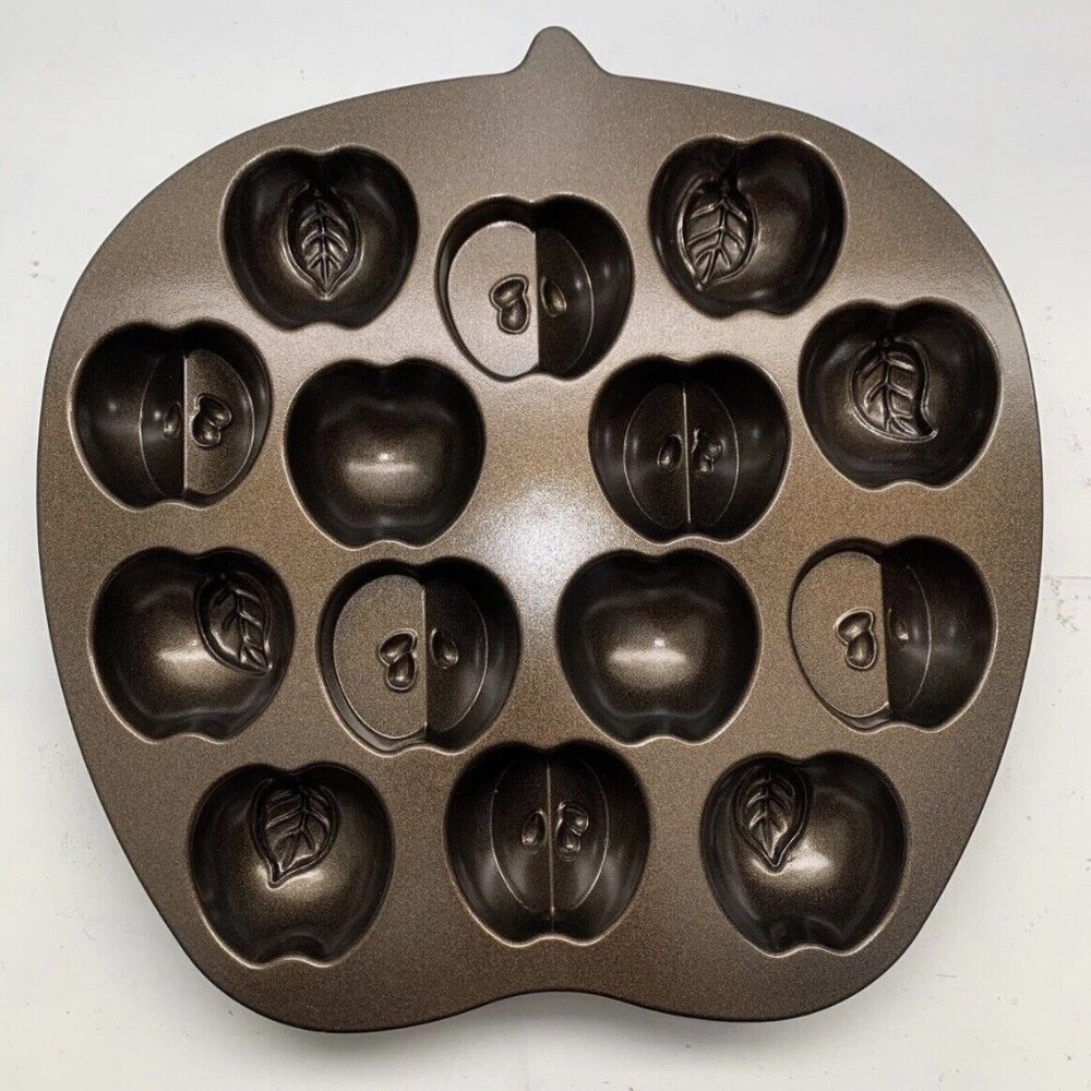 Nordic Ware Metallic Brown Apple-Shaped Muffin Pan